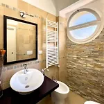 Gozzadini Apartment Rome