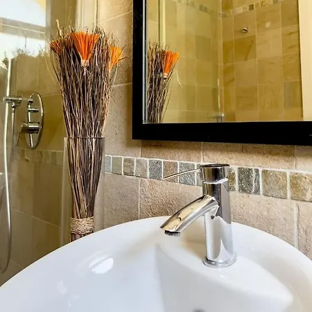 Gozzadini Apartman